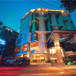 Akhil Classic Hotel